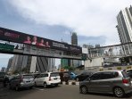 rencana-penghapusan-reklame-di-jpo_20160926_212603.jpg