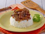 resep-nasi-tumis-daging-menu-sarapan-lezat-dengan-bumbu-sederhana.jpg