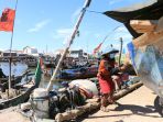 restorasi-kapal-di-kampung-nelayan-tambaklorok-semarang_20210730_152307.jpg
