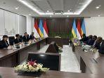 retno-marsudi-mengadakan-pertemuan-bilateral.jpg
