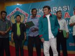 rhoma-irama-deklarasi-partai-islam-dan-aman_20151002_174814.jpg
