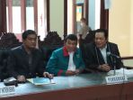 rhoma-irama-di-sidang-ptun_20180319_103109.jpg