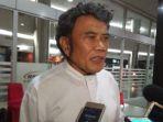 rhoma-irama-jenguk-ustaz-arifin-ilham.jpg