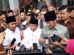 rhoma-irama-usai-menjadi-khotib_20171027_175045.jpg