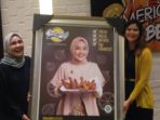 ria-miranda-bersama-michelle-surjaputra_20170222_211956.jpg