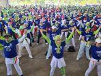 ribuan-orang-ikut-gebyar-senam-perwatusi-di-kabupaten-bandung.jpg