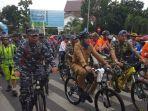 ribuan-orang-mengikuti-even-batam-bersepeda-di-dataran-engku-puteri-senin-20-januari-2020.jpg