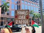 ribuan-warga-mengibarkan-bendera-palestina-mengecam.jpg