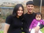 ricky-harun-bersama-istri_20160120_181748.jpg