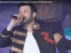 ridho-roma-buat-penontonton-dangdut-awards-2018-bersorak_20181014_023504.jpg