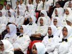 ridwan-kamil-beri-arahan-dan-motivasi-cpns-angkatan-2019_20190625_215845.jpg