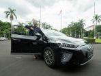 ridwan-kamil-dan-hyundai-ioniq.jpg