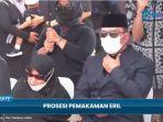 ridwan-kamil-saat-pemakaman-eril.jpg