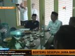 ridwan-kamil-temui-mantan-gubernur-jabar-solihin_20170422_133745.jpg