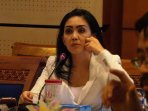 rieke-diah-pitaloka-pimpin-pansus-kasus-pelindo-ii-di-dpr-ri_20151029_104118.jpg