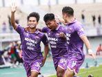 rifky-dwi-setiawan-merayakan-gol-pertama-di-liga-1-musim-ini-cetak-satu-gol-ke-gawang-pss-sleman.jpg