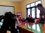 rifqi-gozali-pasangan-tak-resmi-ditangkap_20180516_134725.jpg