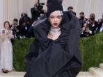 rihanna-oscar-2023-xxx.jpg