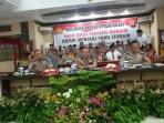 rilis-akhir-tahun-kalbar_20151231_161930.jpg