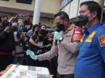 rilis-kasus-narkoba-milik-anji_20210616_171743.jpg