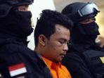 rilis-pembunuhan-satu-keluarga_20181116_180437.jpg