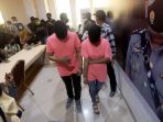 rilis-penangkapan-muncikari-prostitusi-online-artis_20201127_164147.jpg