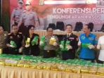 rilis-sabu-satu-ton_20170720_130709.jpg