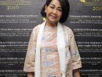 rima-melati-hadiri-peluncuran-situs-web-sophan-sophiaan_20160216_143223.jpg