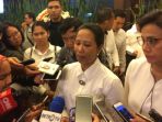 rini-soemarno-dan-sri-mulyani_20181101_110821.jpg