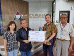 risiko-bisnis-diproteksi-asuransi-rama-cairkan-klaim-pt-ultrajaya-milk-industri.jpg