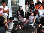 risty-tagor-ungkap-masalah-dalam-rumah-tangganya_20150814_193003.jpg