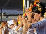 ritual-matatah-di-bali_20150518_145623.jpg