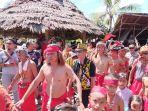 ritual-nabuei-warnai-festival-nyobeng-dayak-bidayuh-2019.jpg