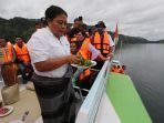 ritual-tenggelamnya-km-sinar-bangun_20180624_182449.jpg