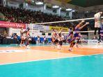 rivan-nurmulki-melakukan-jump-smash.jpg