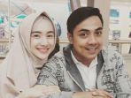 riza-muhammad-dan-istri_20181012_135239.jpg