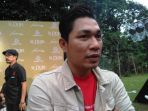 rizal-armada-hadiri-jumpa-pers-si-doel-the-movie_20180607_220449.jpg