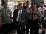 rizal-ramli-serahkan-lhkpn_20151012_222432.jpg