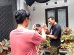 robertus-rimawan-tengah-membuat-konten-untuk-rimawan-vlog-rabu-17112021.jpg