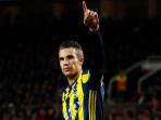 robin-van-persie-back-to-old-trafford_20161021_101816.jpg