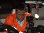 rohadi-panitera-pengganti-pn-jakarta-utara-ditahan-kpk_20160617_001516.jpg