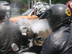 rokok-di-motor_20180227_193203.jpg
