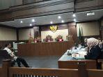 romahurmuziy-menjalani-sidang-pemeriksaan-terdakwa.jpg