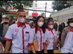 rombongan-keluarga-brigadir-j-12.jpg