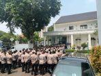 rombongan-polisiii3.jpg