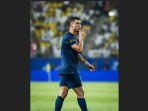 ronaldo-beri-isyarat-untuk-diam.jpg