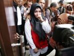 roro-fitria-di-vonis-4-tahun-penjara_20181018_162110.jpg
