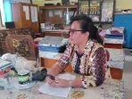 rosti-simanjuntak-mulai-aktif-mengajar-lagi.jpg
