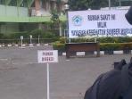 rs-sumber-waras-jakarta-barat-tampak_20150819_223350.jpg