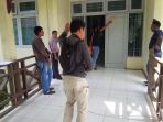 ruang-bendahara-rsud-kabupaten-mimika-papua-disantroni-pencuri_20170927_202420.jpg
